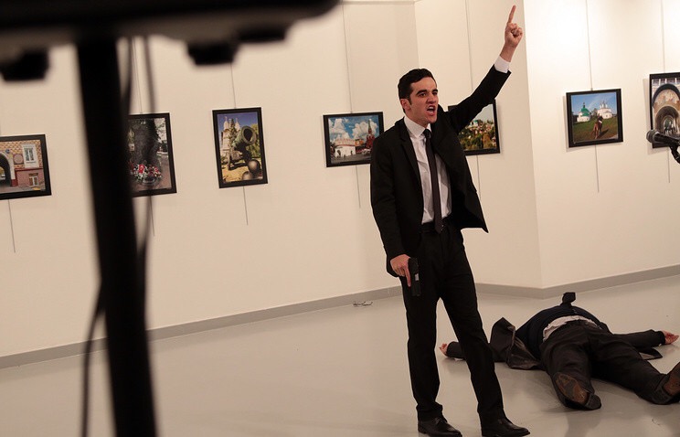 Посол России убит в Турции 
