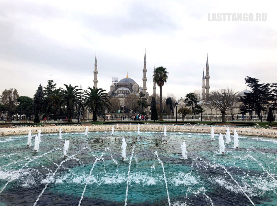 Голубая мечеть где находится, Голубая мечеть станция метро Голубая мечеть на карте Голубая мечеть Стамбул фото, Голубая мечеть Стамбул история, Голубая мечеть Стамбул сколько стоит билет, Голубая мечеть Стамбул часы работы