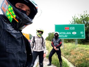 Маршрут в Братиславу на мотоцикле, Маршрут в Братиславу на машине, в Словакию на мотоцикле маршрут, в Словакию на мотоцикле видео, в Словакию на мотоцикле фото, в Словакию на мотоцикле отчет