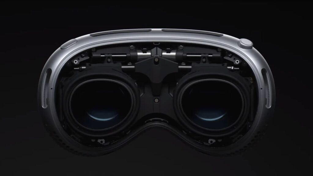 Apple представила новую гарнитуру Vision Pro